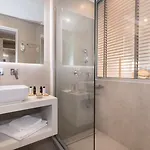 Venus Hotel 4*