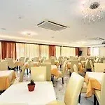 Venus Hotel 4*