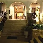 Venus 4*