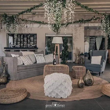 Venus Hotel 4*