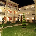 Venus 4*