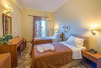 Venus 4*